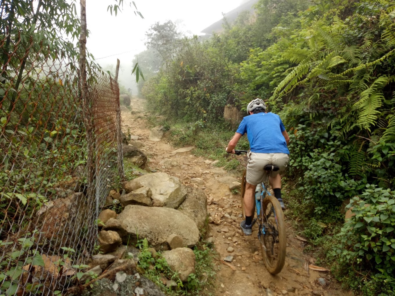 Northwest Vietnam Explorer: 5-Day Cycling Odyssey from Hanoi